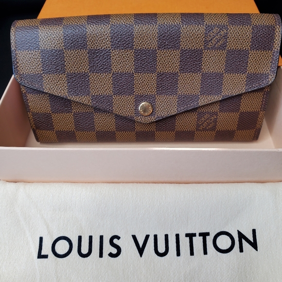 Louis vuitton wallet - Picture 5 of 11